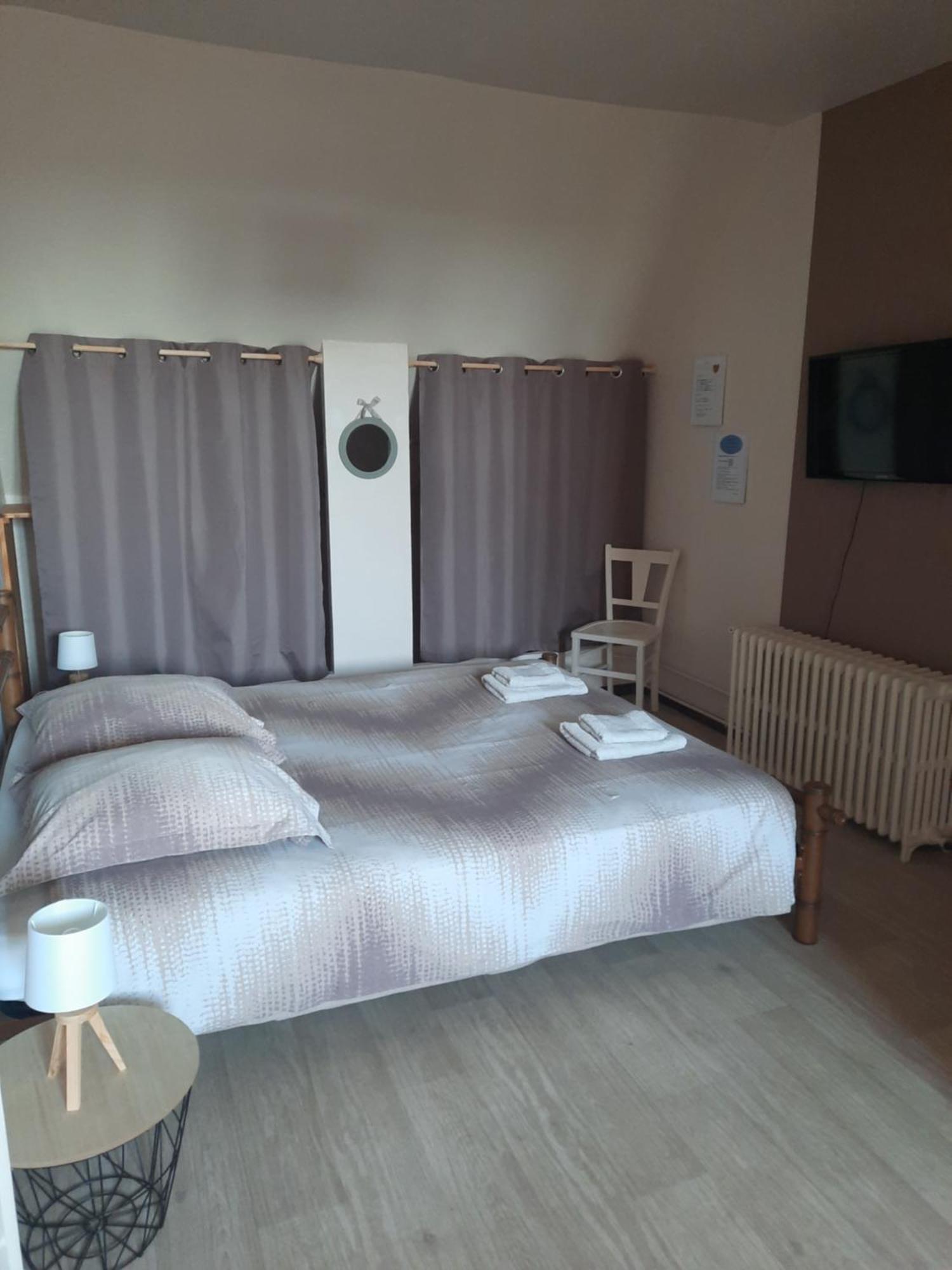 La Maison Genevier - Chambre Doreline Montreuil-en-Touraine Екстериор снимка